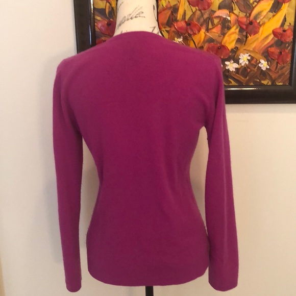 Ann Taylor 100% cashmere Pink V Neck Sweater Women - Picture 4 of 5